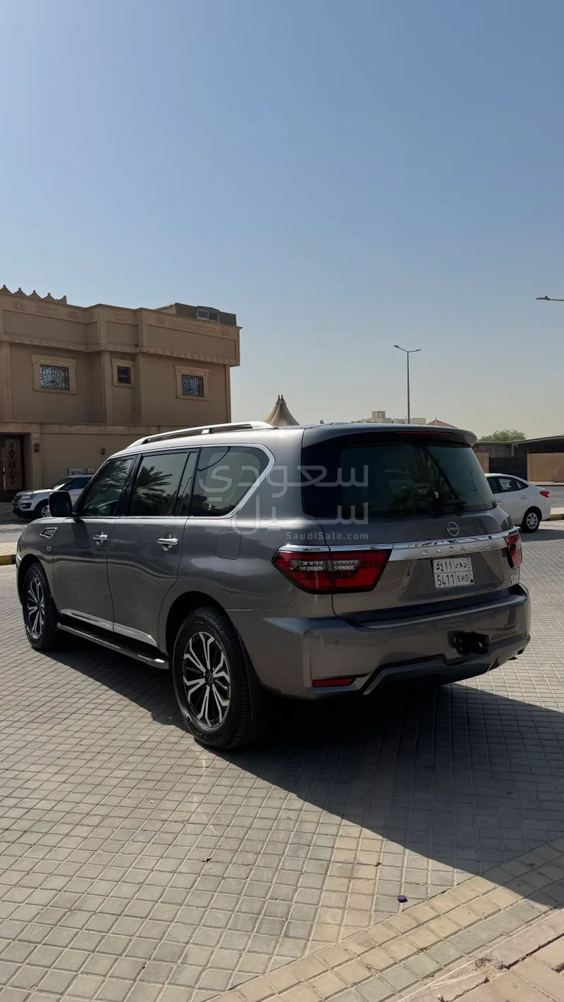 2023 Nissan Patrol Titanium