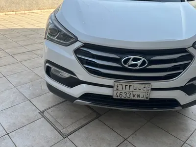 2016 هيونداي سانتا في جراند