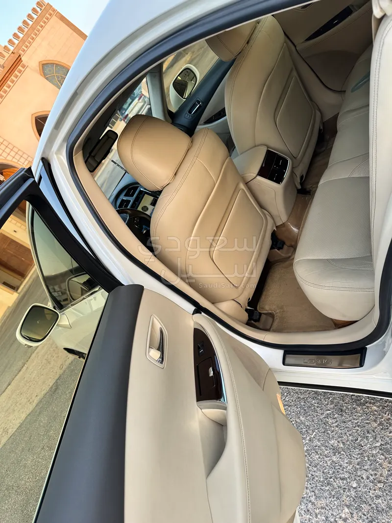2012 Lexus ES 350 DD