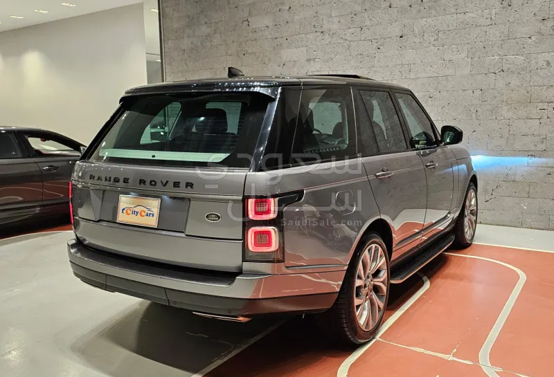 2021 Land Rover Range Rover Vogue