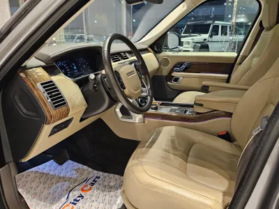 2021 Land Rover Range Rover Vogue