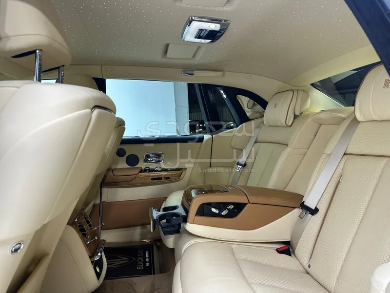 2019 Rolls-Royce Phantom