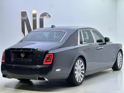 2019 Rolls-Royce Phantom