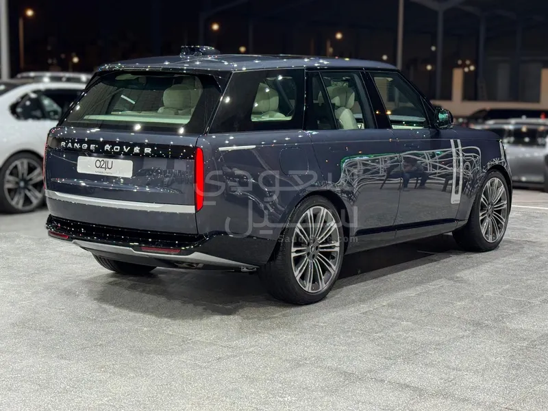 2025 Land Rover Range Rover Autobiography