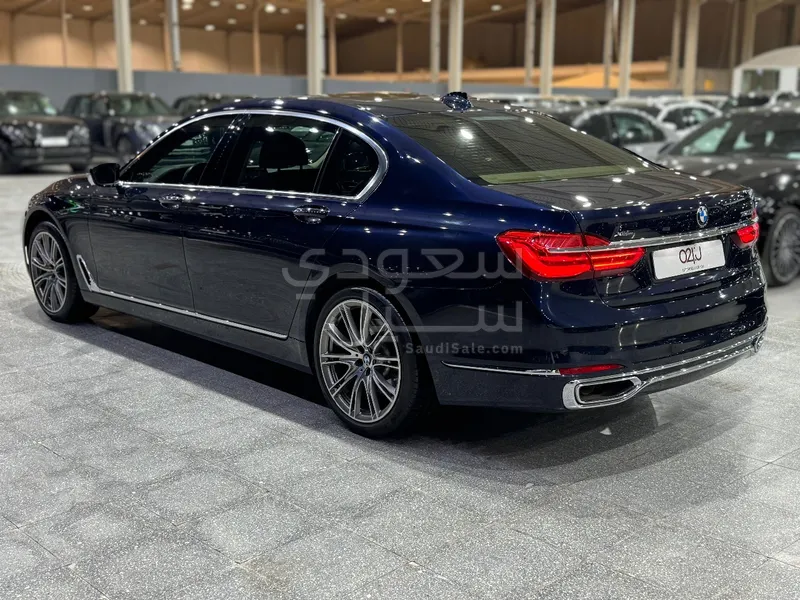 2016 BMW 7 Series 750Li