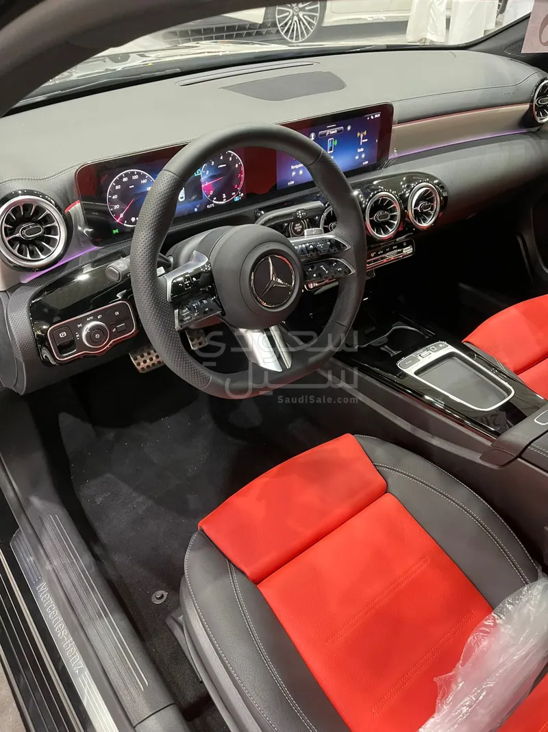 2025 Mercedes-Benz A 200