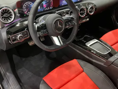 2025 Mercedes-Benz A 200