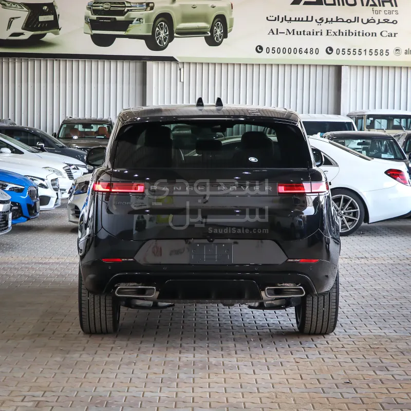 2025 لاند روفر رينج روفر سبورت اتش اس اي