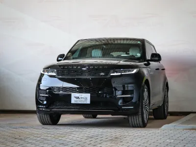 2025 لاند روفر رينج روفر سبورت اتش اس اي