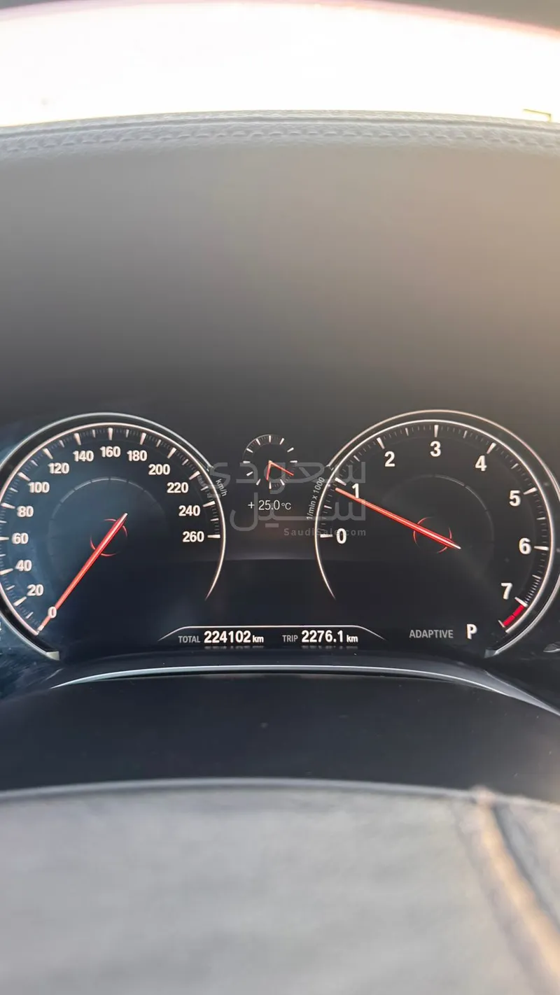2018 بي ام دبليو الفئة السابعة 730 إل أي