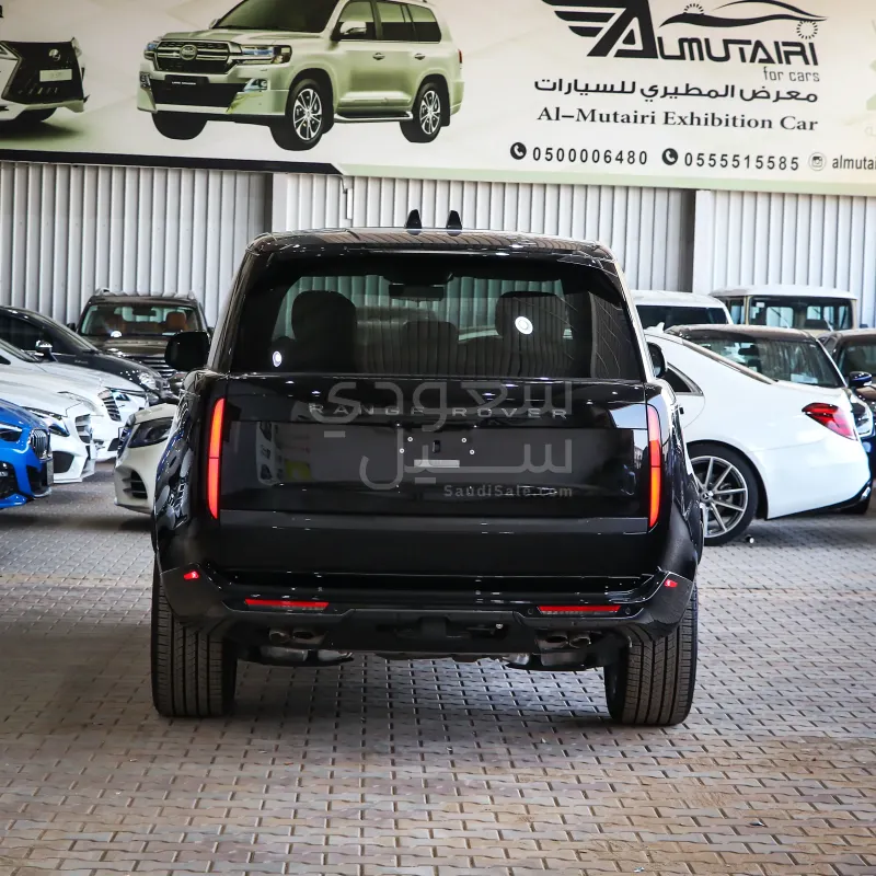 2025 Land Rover Range Rover Vogue SE