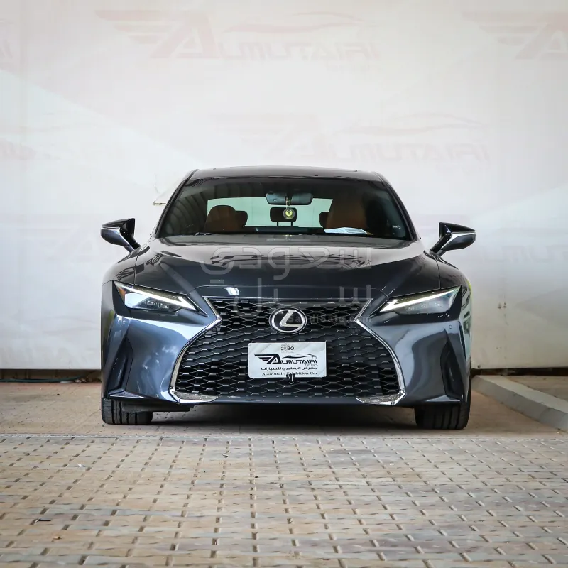 2023 Lexus IS 300