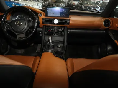 2023 Lexus IS 300