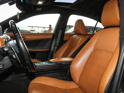 2023 Lexus IS 300