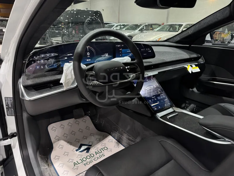 2024 Lucid Air Pure
