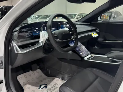 2024 Lucid Air Pure