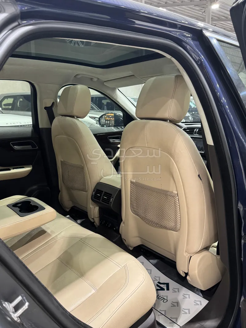 2019 Jaguar F-Pace