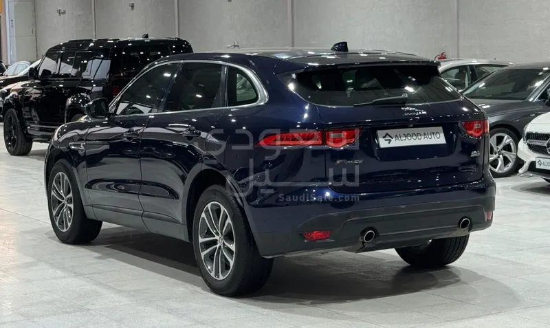 2019 Jaguar F-Pace