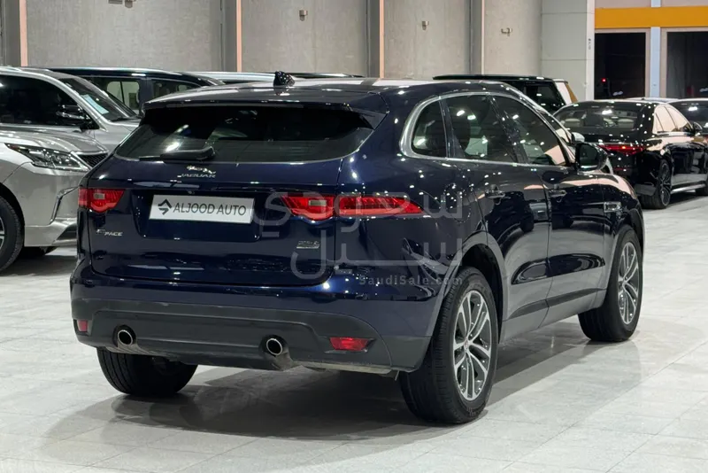 2019 Jaguar F-Pace