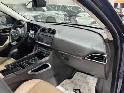 2019 Jaguar F-Pace