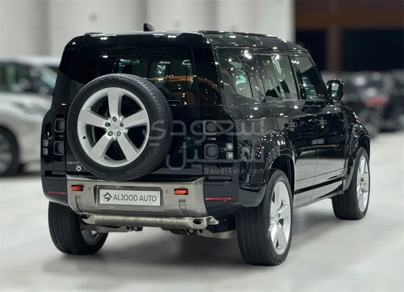 2024 Land Rover Defender X 110