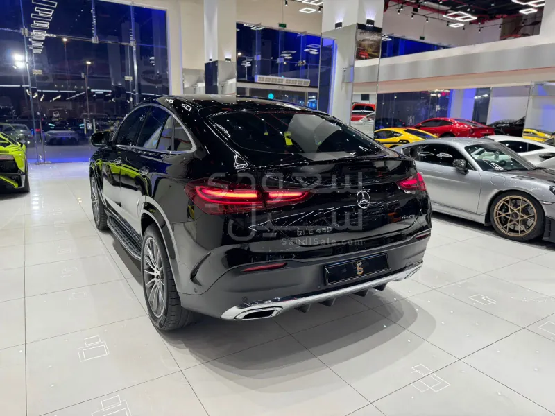 2025 مرسيدس - بنز جي إل إي 450
