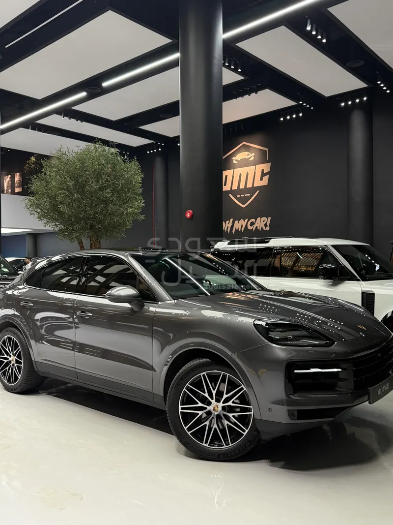 2025 Porsche Cayenne Coupe