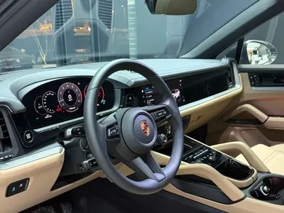 2025 Porsche Cayenne Coupe