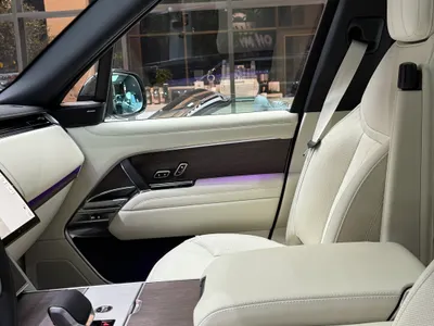 2025 Land Rover Range Rover HSE