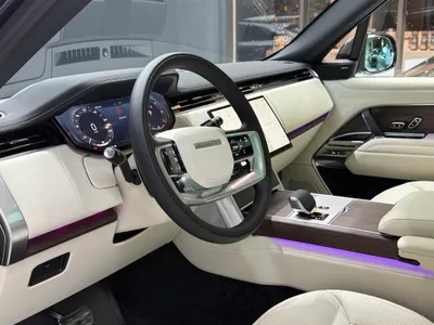 2025 Land Rover Range Rover HSE