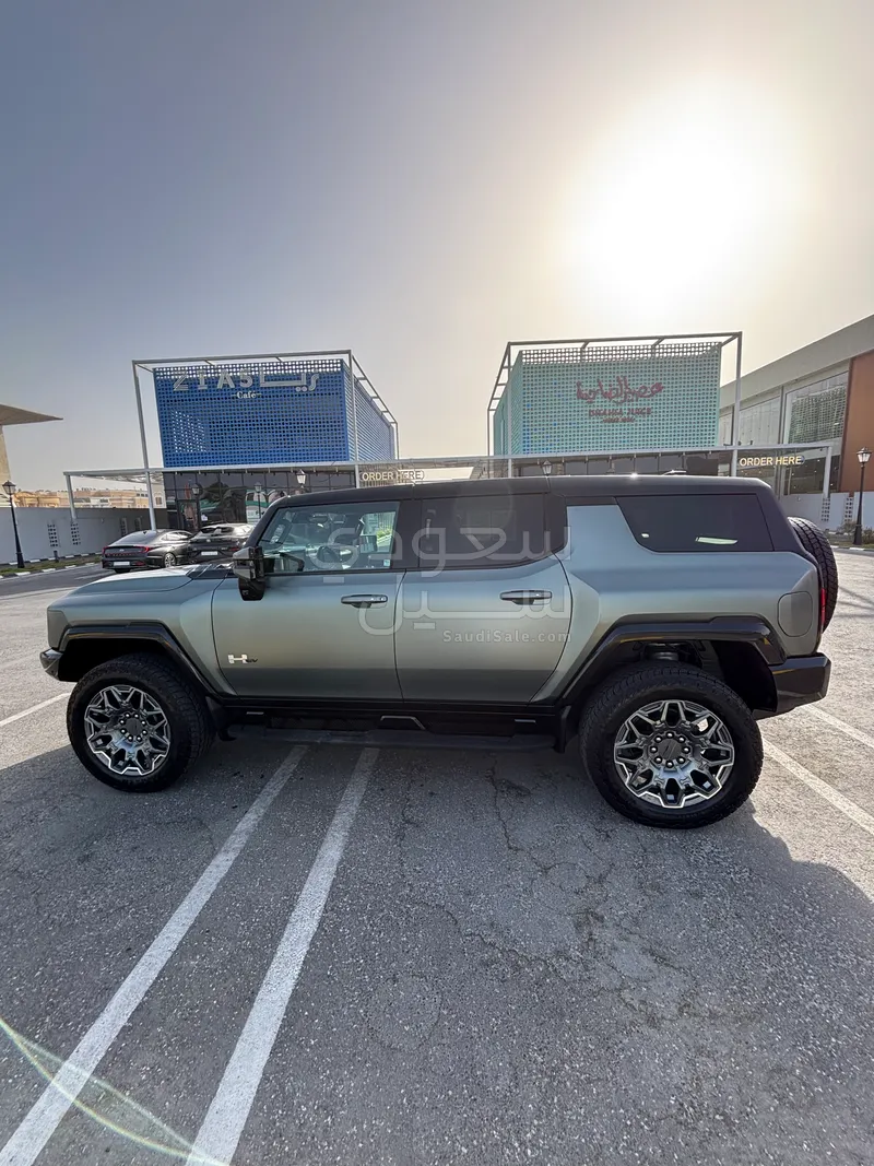 2024 Hummer H3