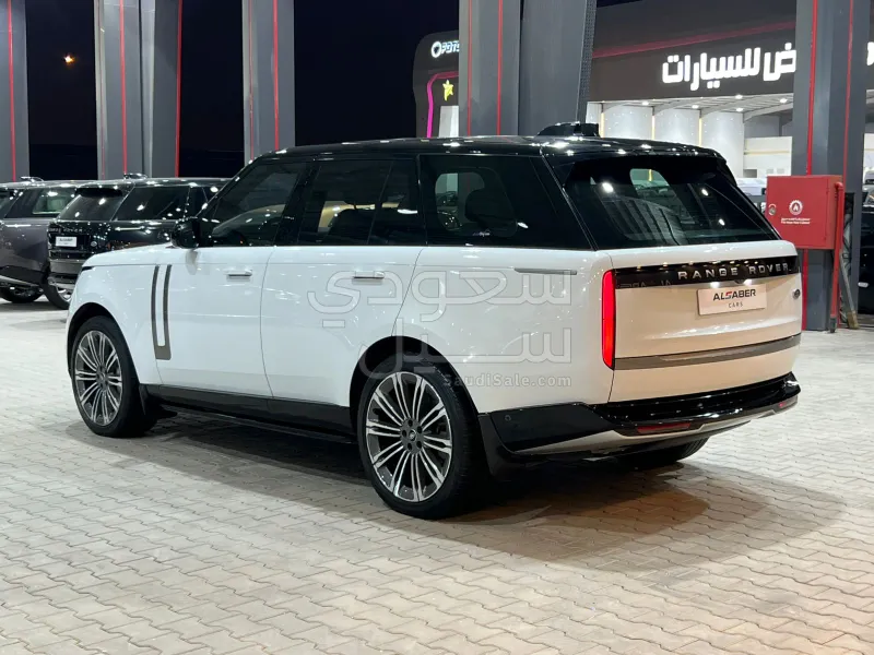 2023 Land Rover Range Rover HSE