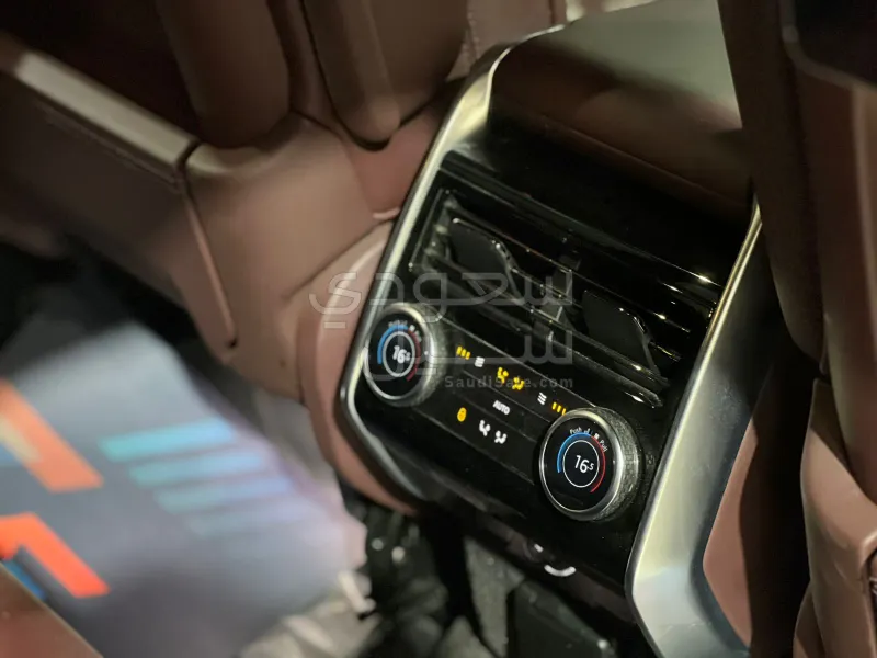 2023 Land Rover Range Rover HSE