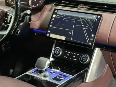 2023 Land Rover Range Rover HSE