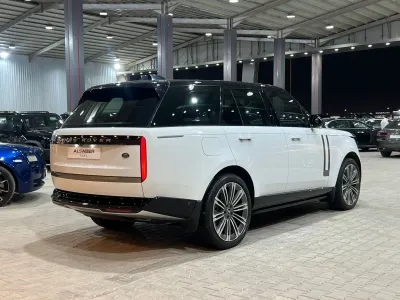 2023 Land Rover Range Rover HSE
