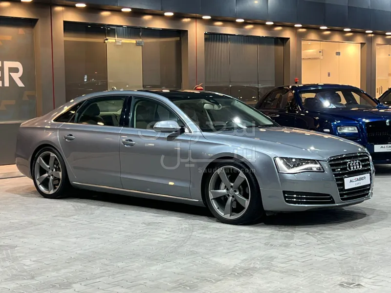 2013 Audi A8L