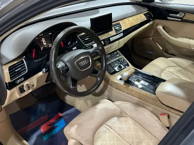 2013 Audi A8L