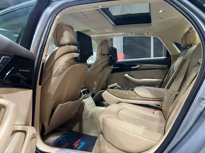2013 Audi A8L