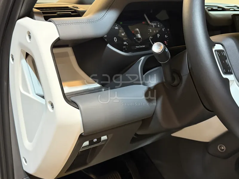 2024 Land Rover Defender 110