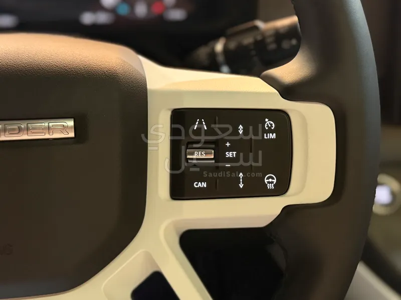 2024 Land Rover Defender 110