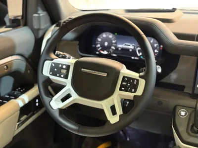 2024 Land Rover Defender 110