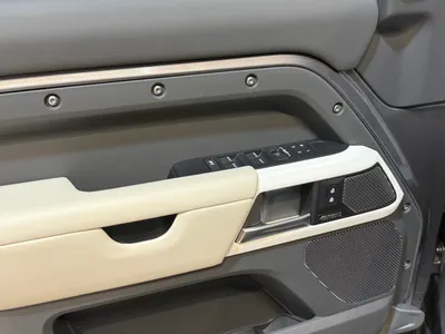 2024 Land Rover Defender 110