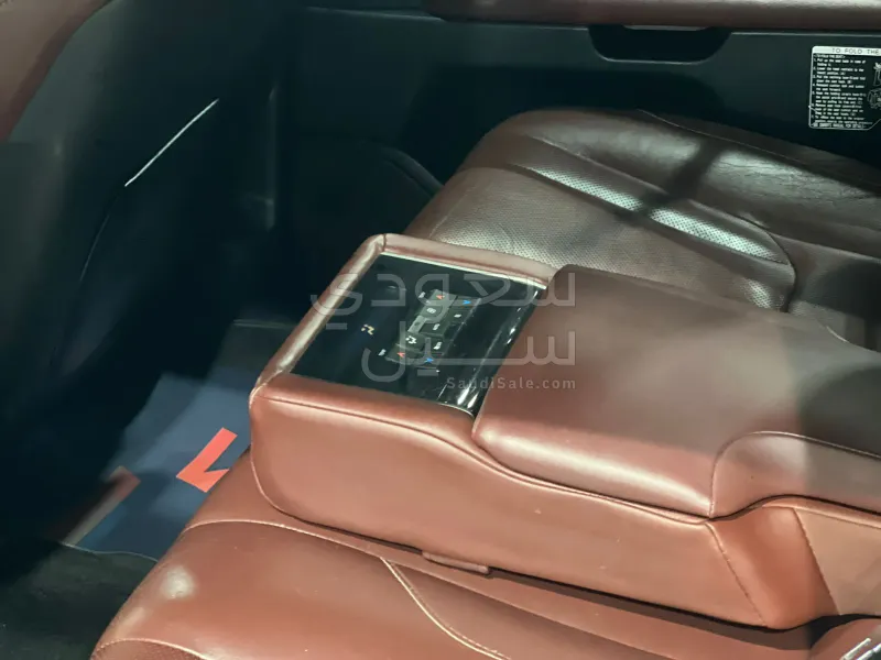 2016 Lexus LX 570