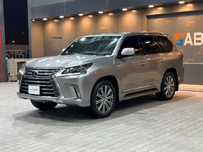 2016 Lexus LX 570