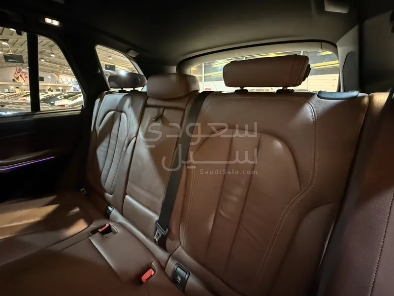 2020 بي ام دبليو الفئة اكس 5 إم كت