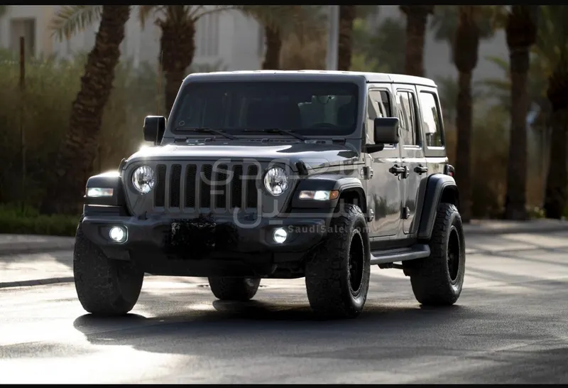 2021 جييب رانجلر سبورت بلس