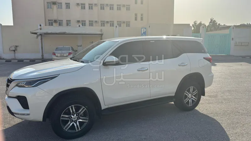 2022 Toyota Fortuner GX