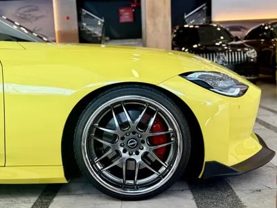 2023 نيسان زد 370