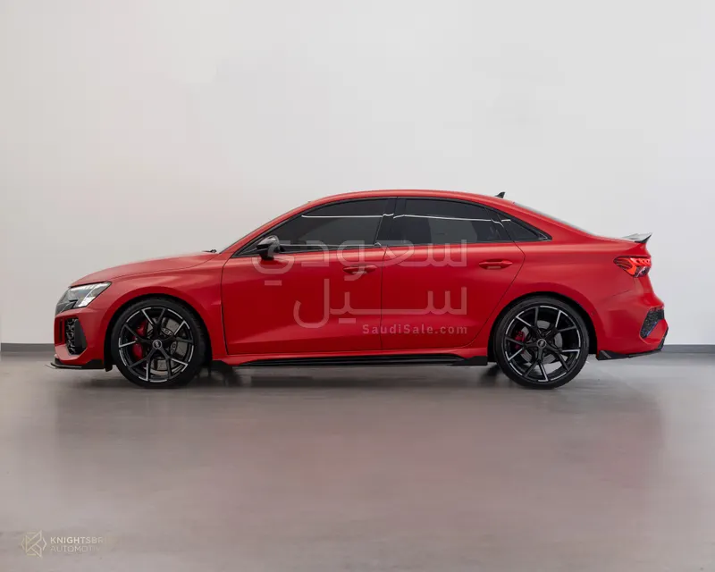 2022 اودي ار اس 3