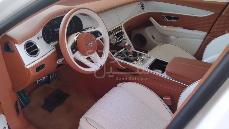 2023 Bentley Azure Mulliner